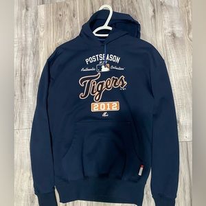 Detroit Tigers Sweater
